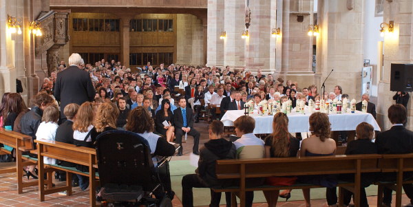 Blick in die Kirche