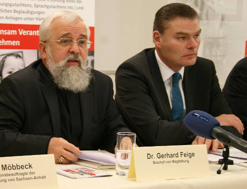 Bischof und Innenminister bei der Pressekonferenz