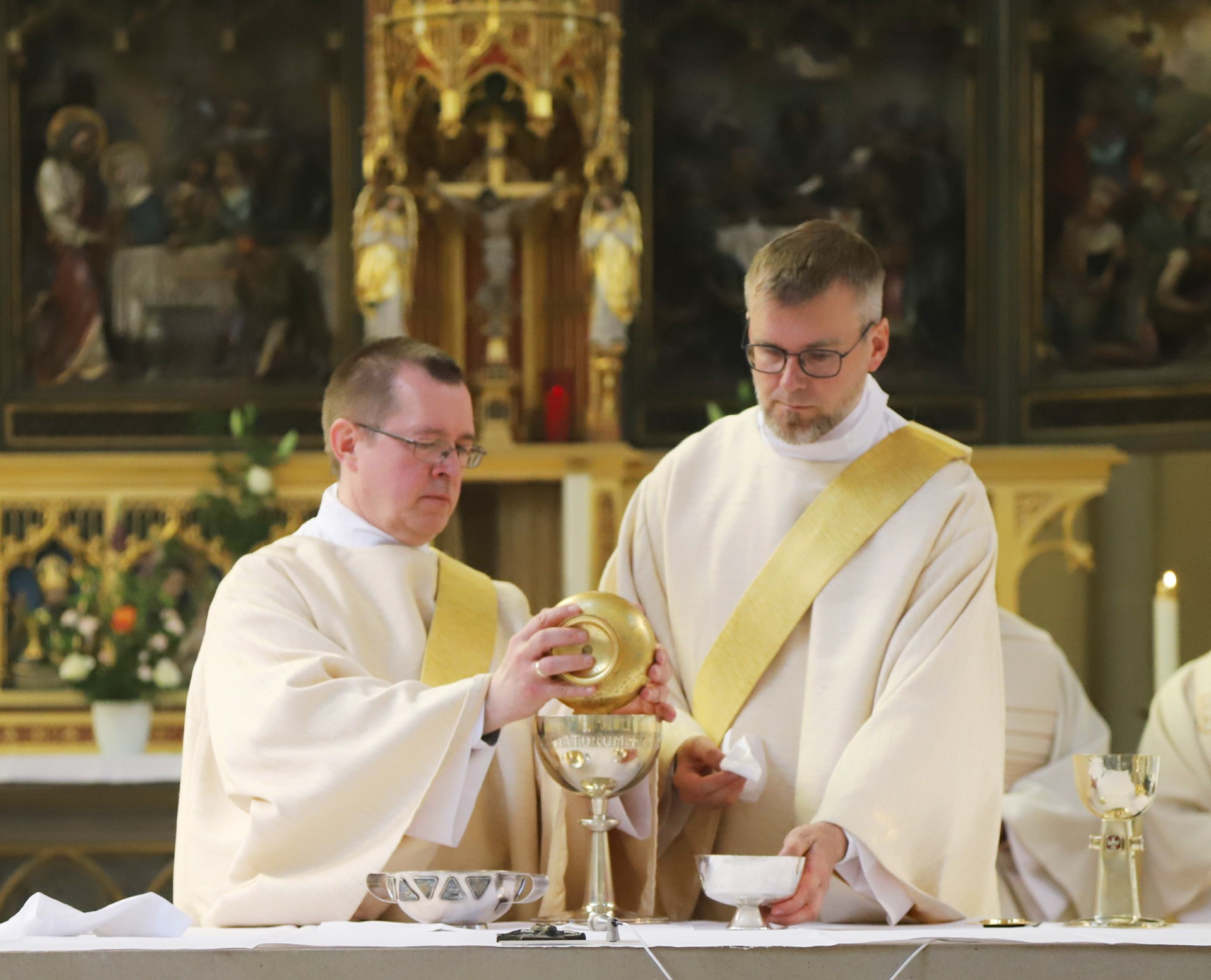 Gottesdienst mit Bischof Feige zur Weihe der Ständigen Diakone Markus Jäckel und Holger Kwak am 10.05.2025 in Halle