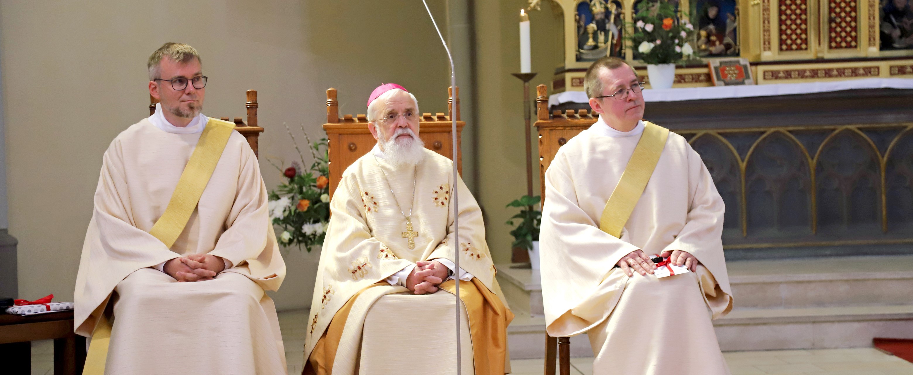 Gottesdienst mit Bischof Feige zur Weihe der Ständigen Diakone Markus Jäckel und Holger Kwak am 10.05.2025 in Halle