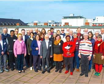 Menschen in einer Gruppe