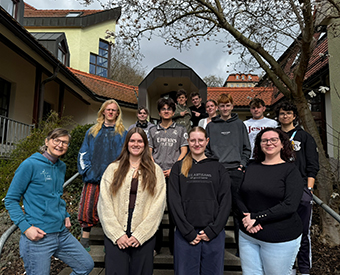 Eine Gruppe Menschen