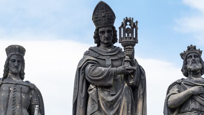Statue des Heiligen Norbert von Xanten