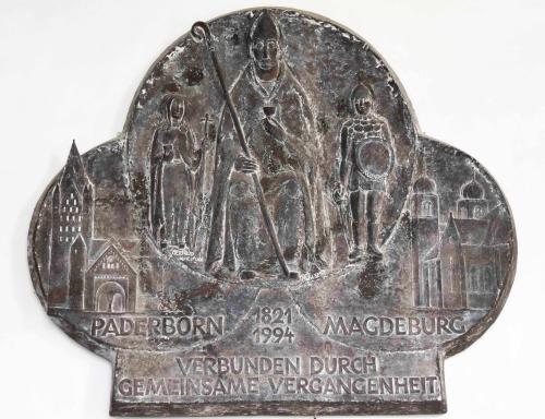 Stein-Relief