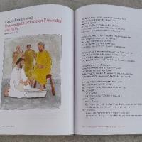 Eine aufgeschlagene Bibel mit einem Evangeliumstext in leichter Sprache