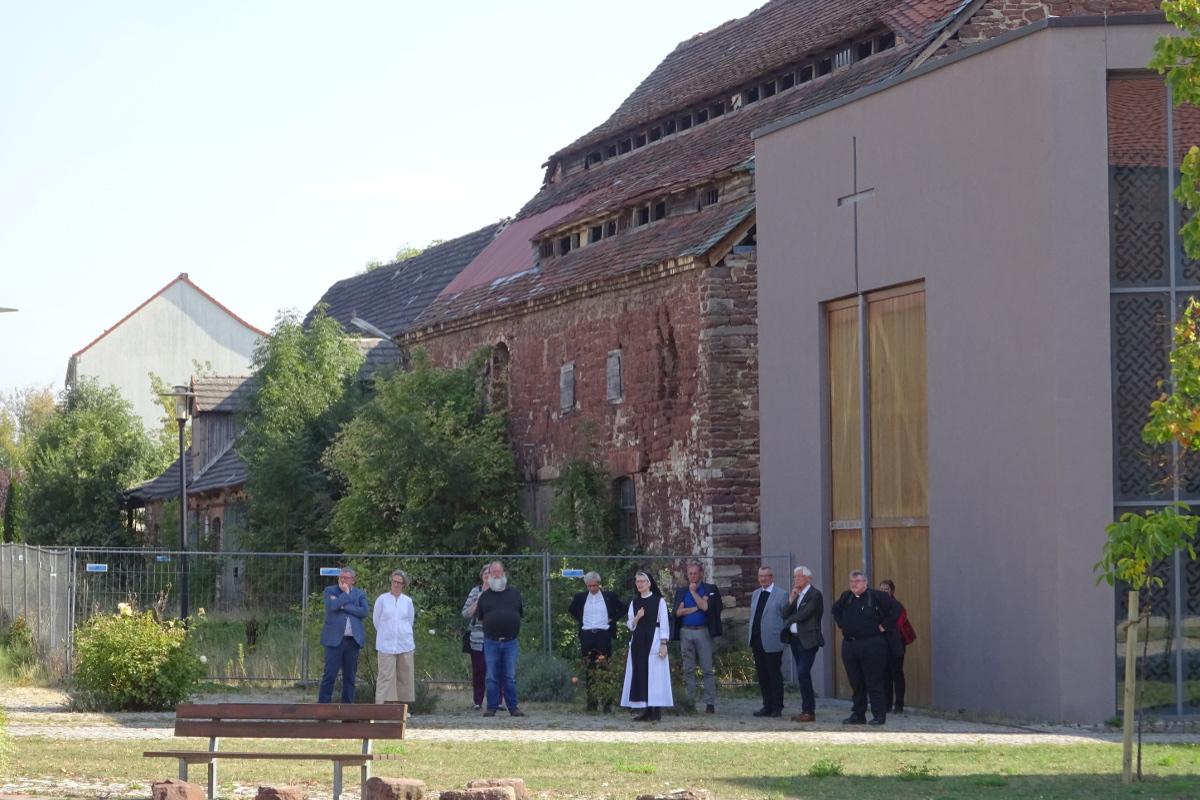 1_vor-der-gertrudkapelle