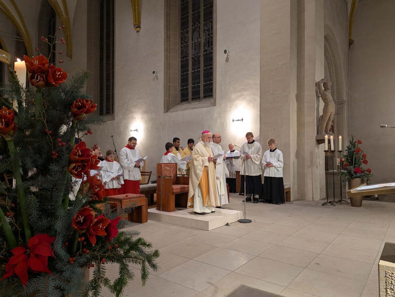 Bischof Feige im Gottesdienst