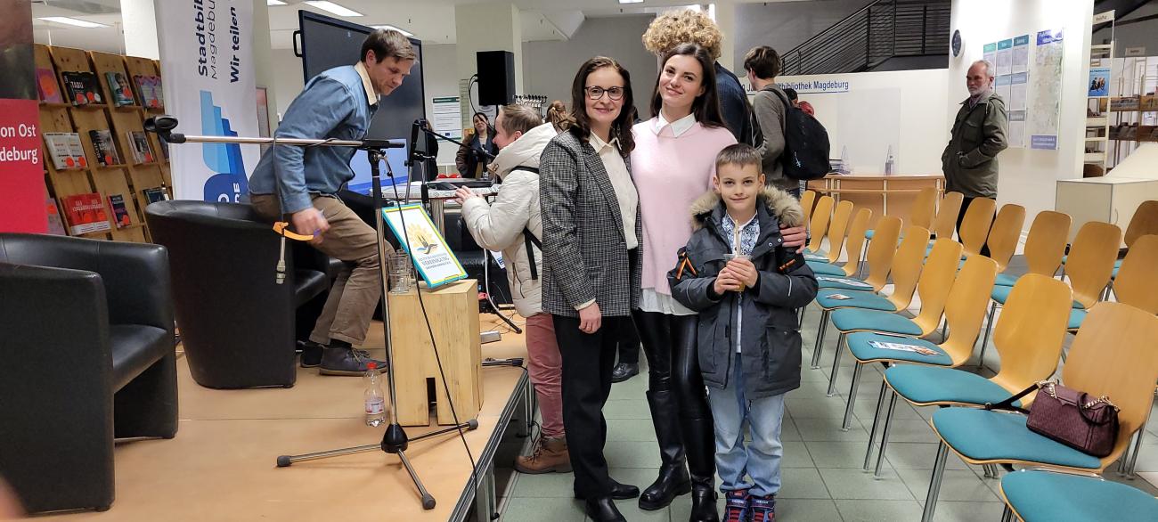 Rasa Hinz und Yuliia am Rande der Veranstaltung