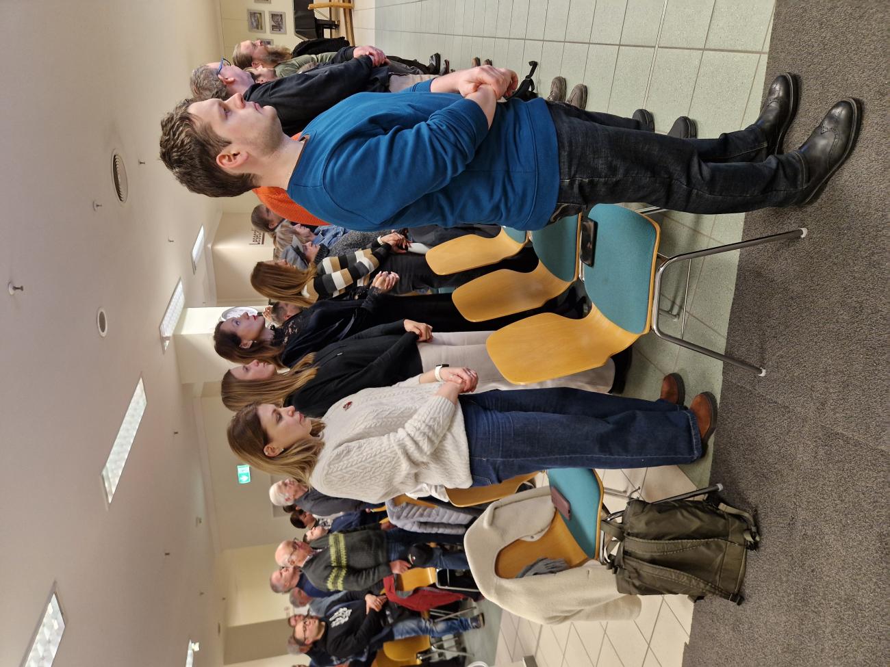 Schweigeminute für die Menschen in der Ukraine