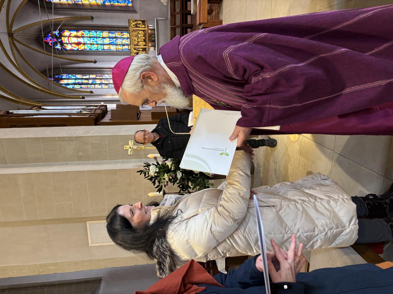 Übergabe der Missio canonica durch den Bischof Dr. Gerhard Feige