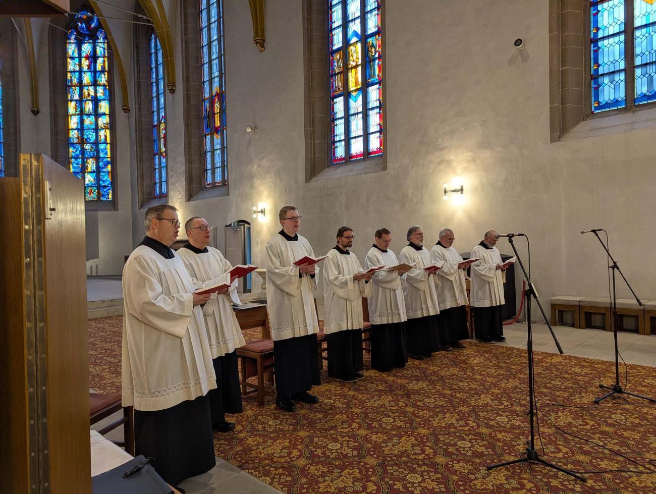 Männerchor in St. Sebastian beim Gesang