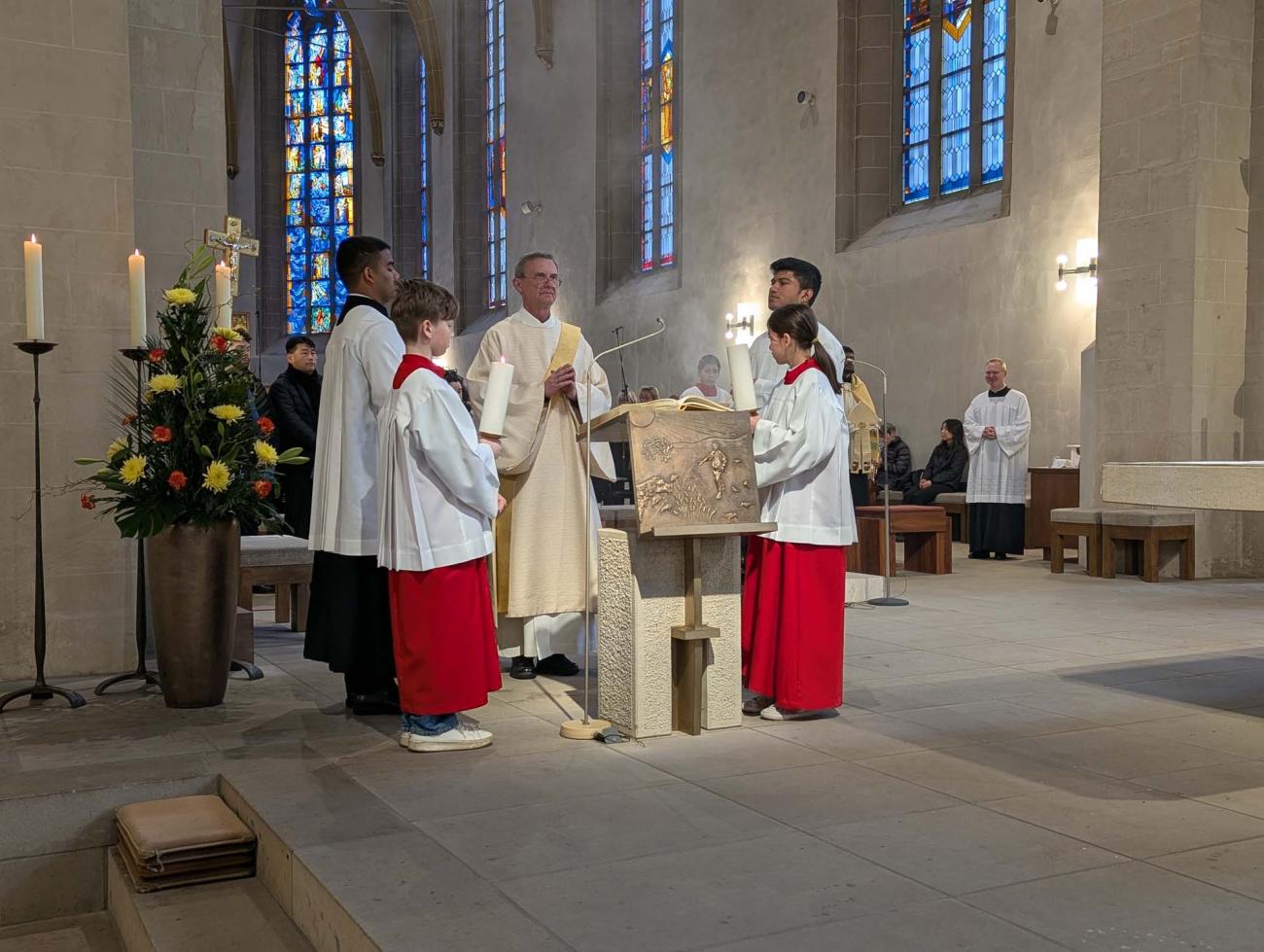 Altarraum in einem Gottesdienst