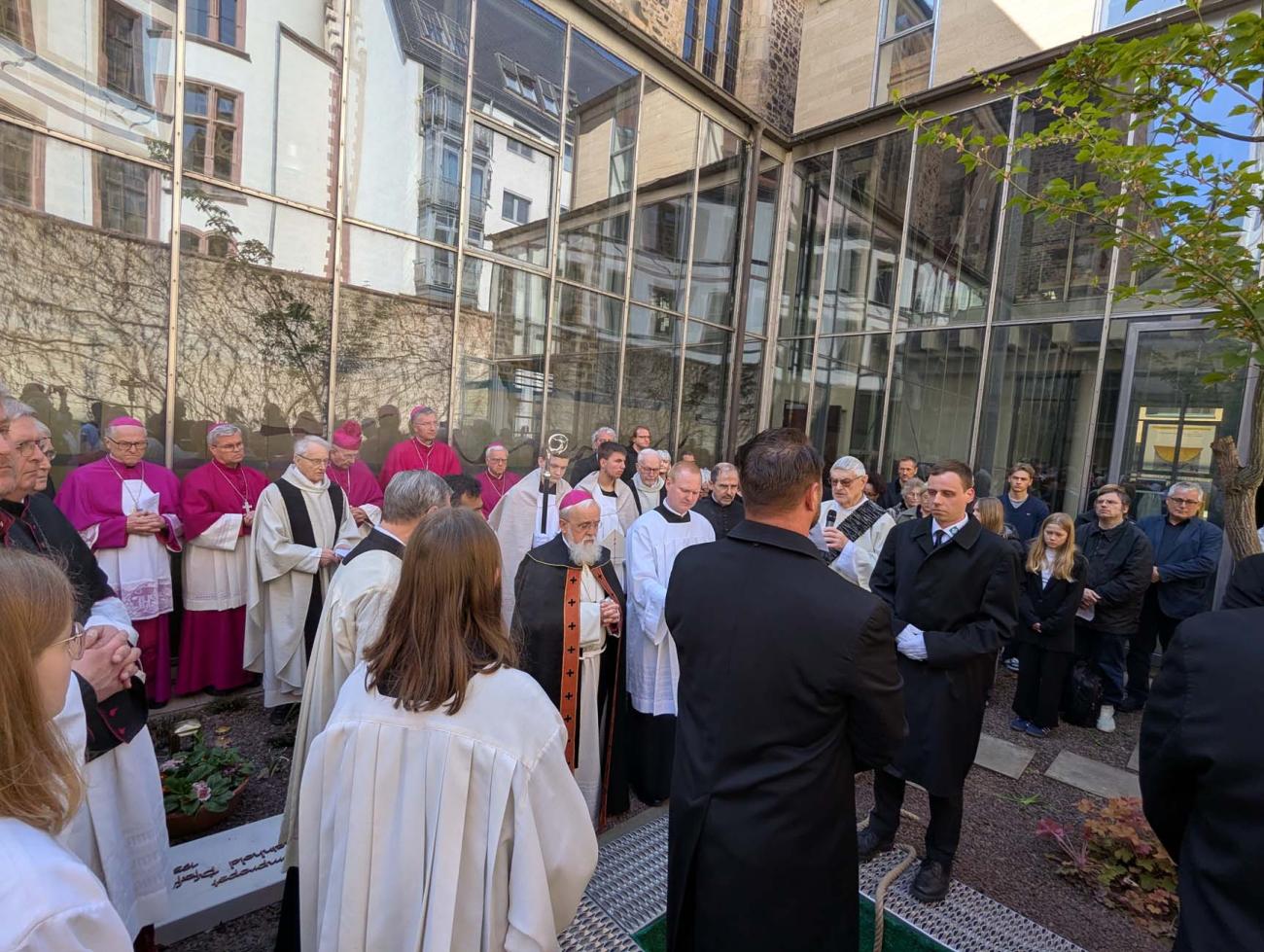 Beerdigung auf dem Kapitelsfriedhof