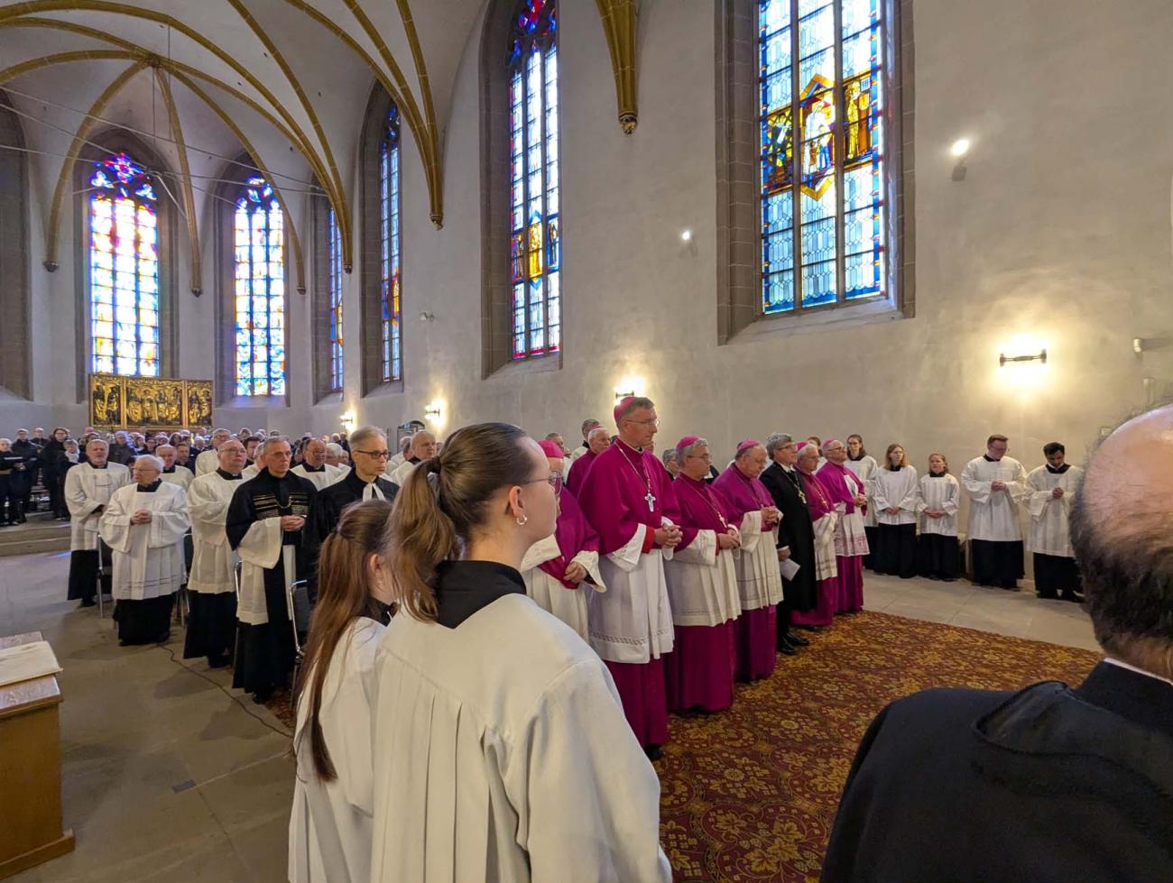 Bischöfe im Requiem