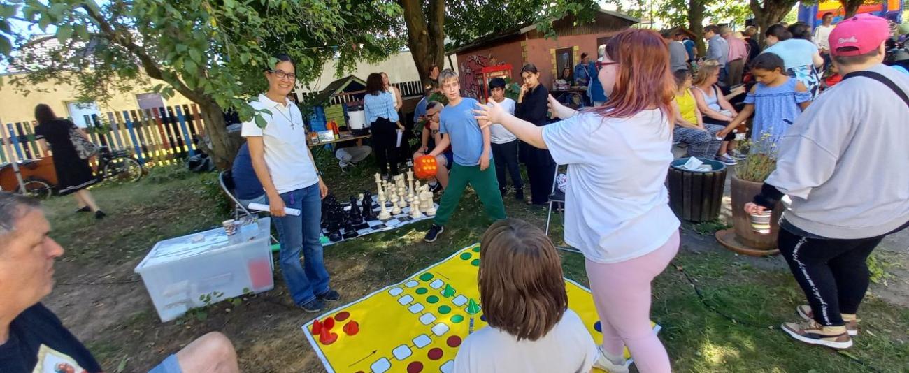 Kinder bei einem Kinderfest