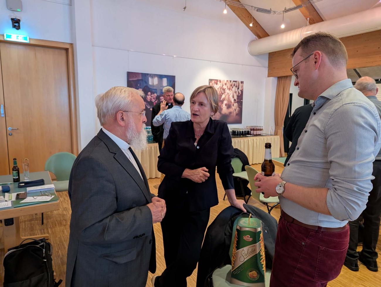 Menschen im Gespräch