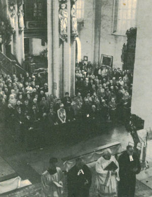 Ökumenische Andacht zur Gedächtnisfeier für Bischof Julius Pflug August 1964 in Zeitz