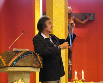 Wurzeln und Flügel vermittelt